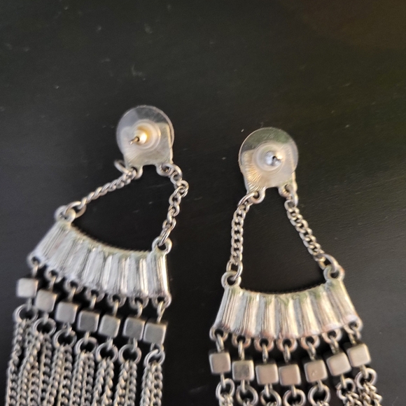 EXPRESS Earrings - Picture 5 of 7